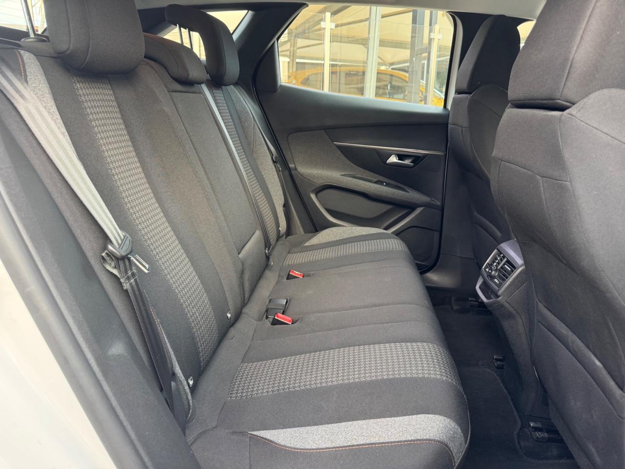 PEUGEOT 3008 1.6 BLUEHDI 130 CV N1 BIANCO PERLA FULL IVA