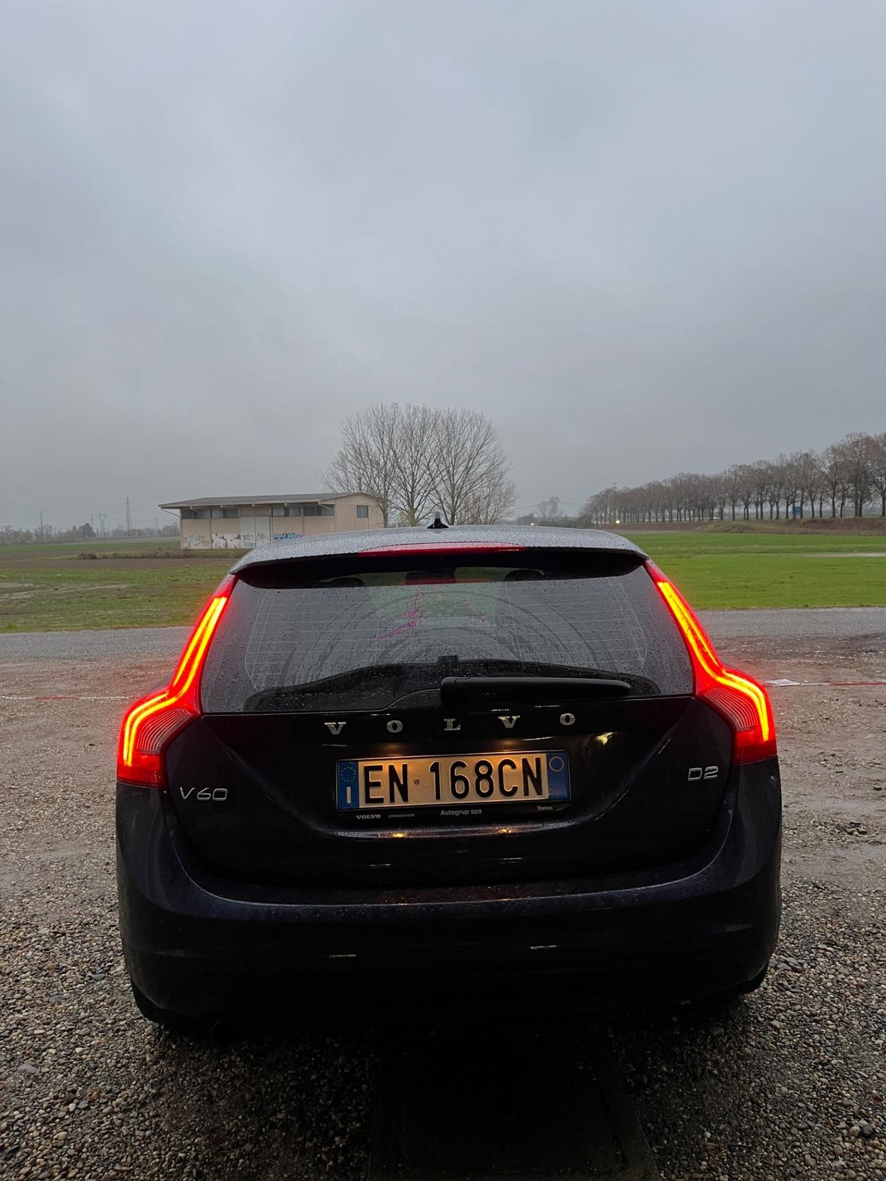 Volvo V60 D2 1.6 Powershift