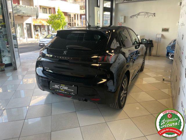 PEUGEOT 208 1.5 BlueHDi 100cv Allure*NAVI*CARPLAY