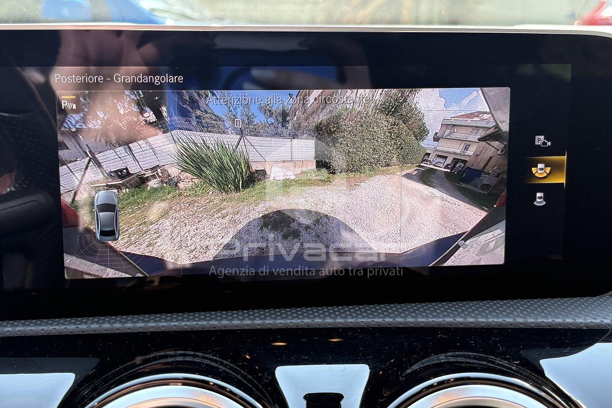 MERCEDES A 180 d Automatic Premium