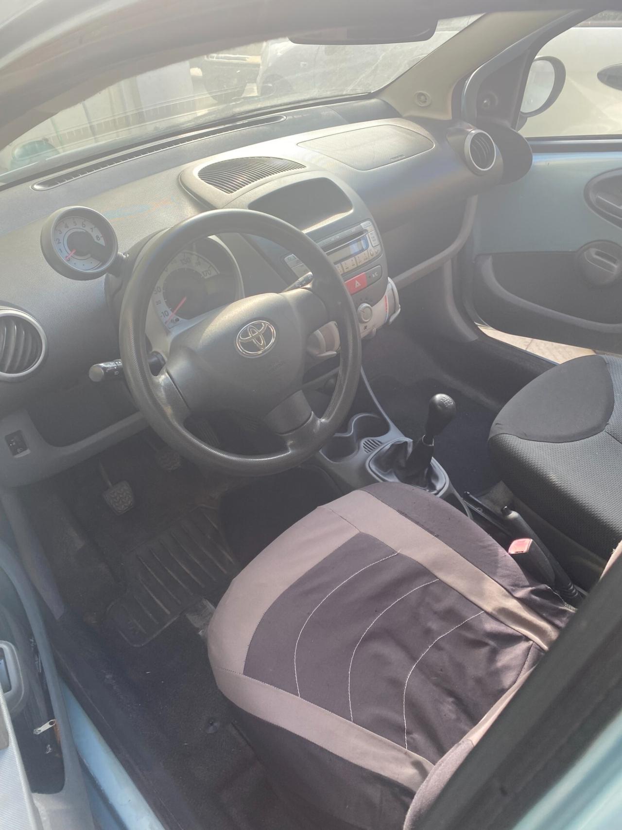 Toyota Aygo 1.0 BENZINA 5 PORTE