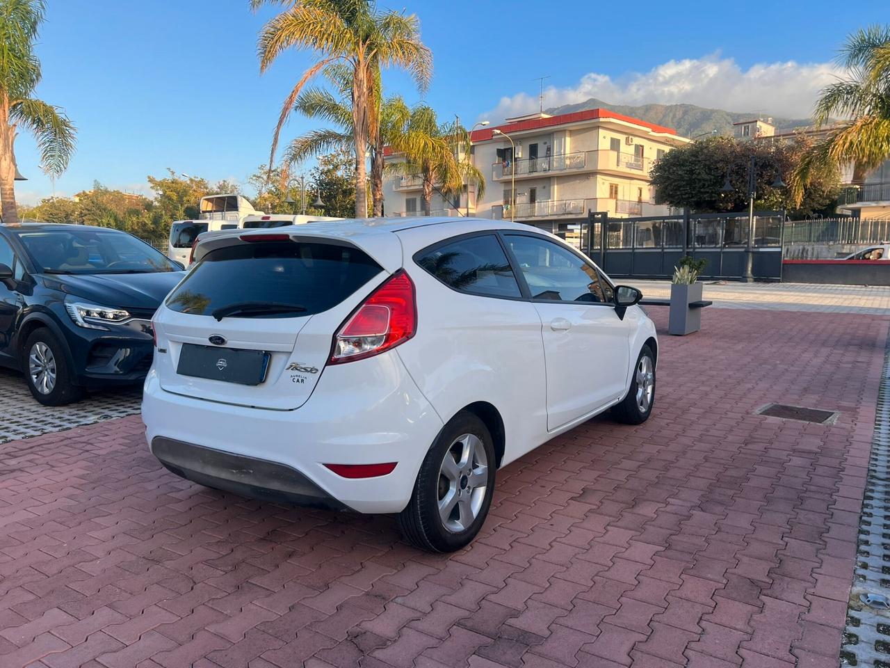 Ford Fiesta 1.5 TDCi 75CV 3 porte