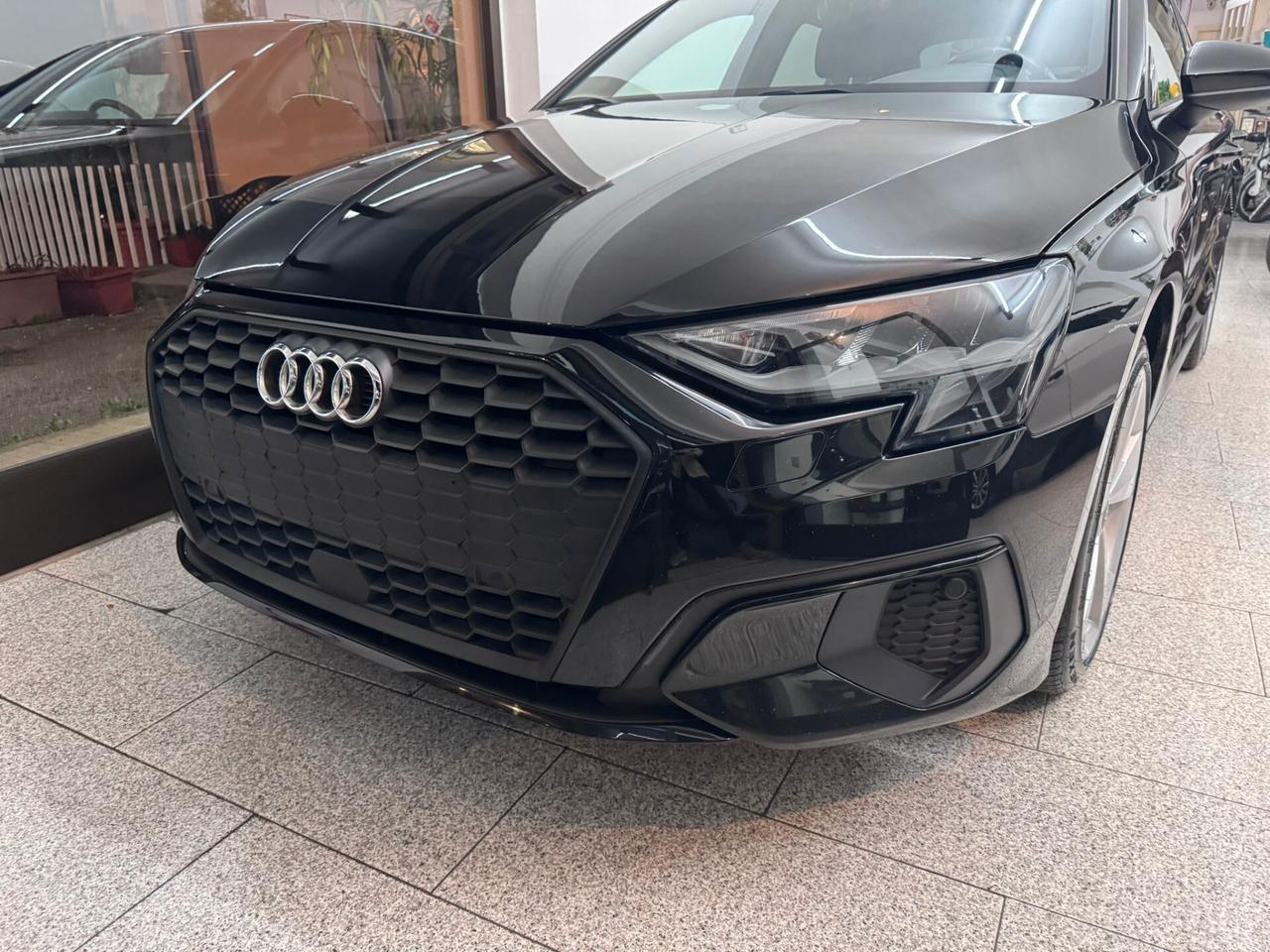 Audi A3 SPB 30 g-tron S tronic Business METANO UNIPROPRIETARIO