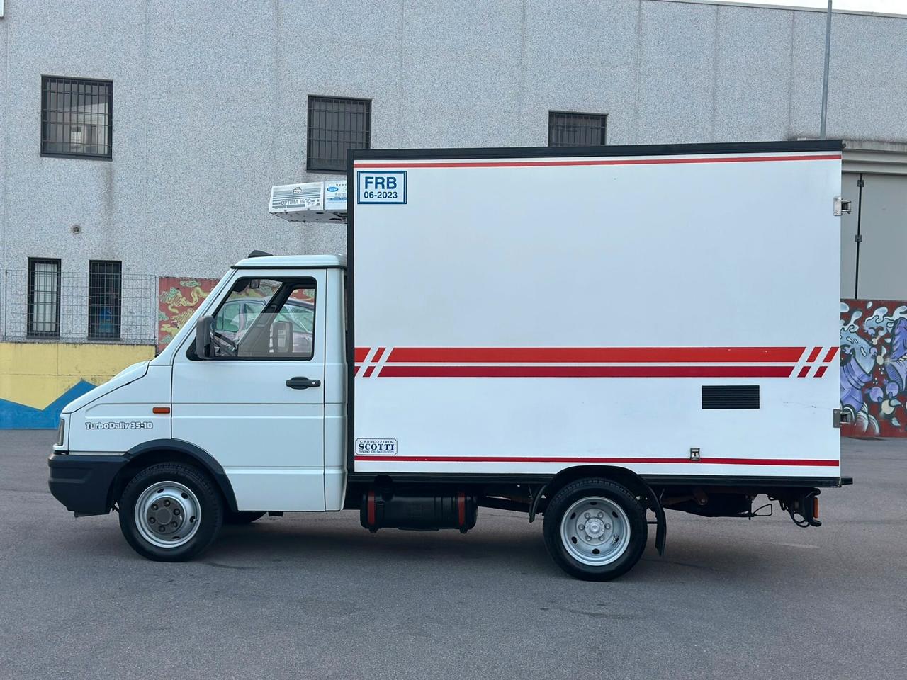 IVECO CON FRIGO PER TRASPORTO CARNE! SUPER PREZZO!