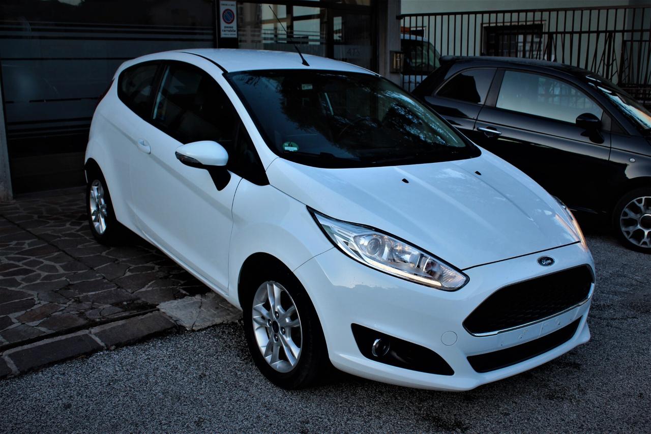 Ford Fiesta 1.5 TDCi 75CV 3 porte Titanium neopatentati