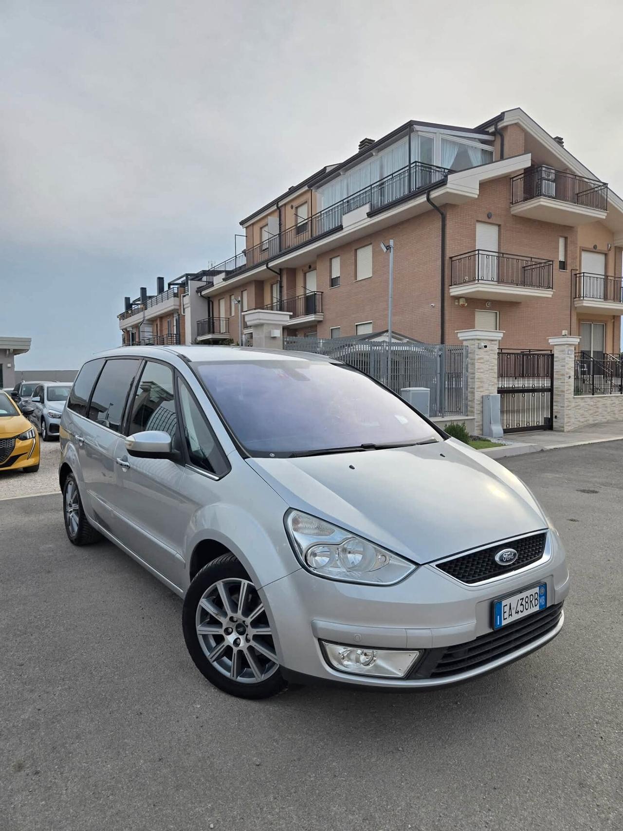 Ford Galaxy Galaxy+ 2.0 TDCi 140 CV DPF