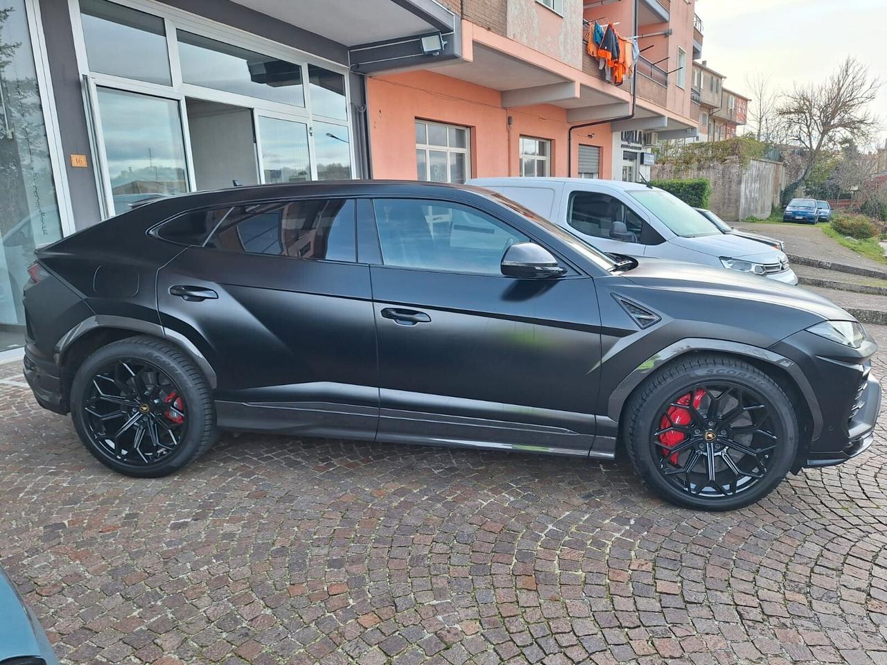 Lamborghini Urus 4.0 Graphite Capsule