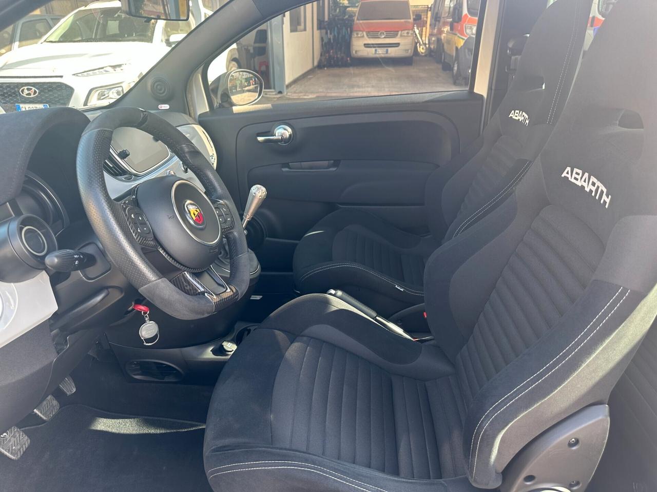 Abarth 595 1.4 Turbo T-Jet 180 CV Competizione