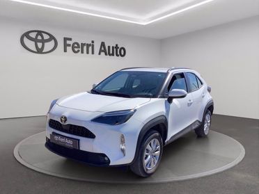 TOYOTA Yaris cross 1.5h active fwd 115cv e-cvt del 2025