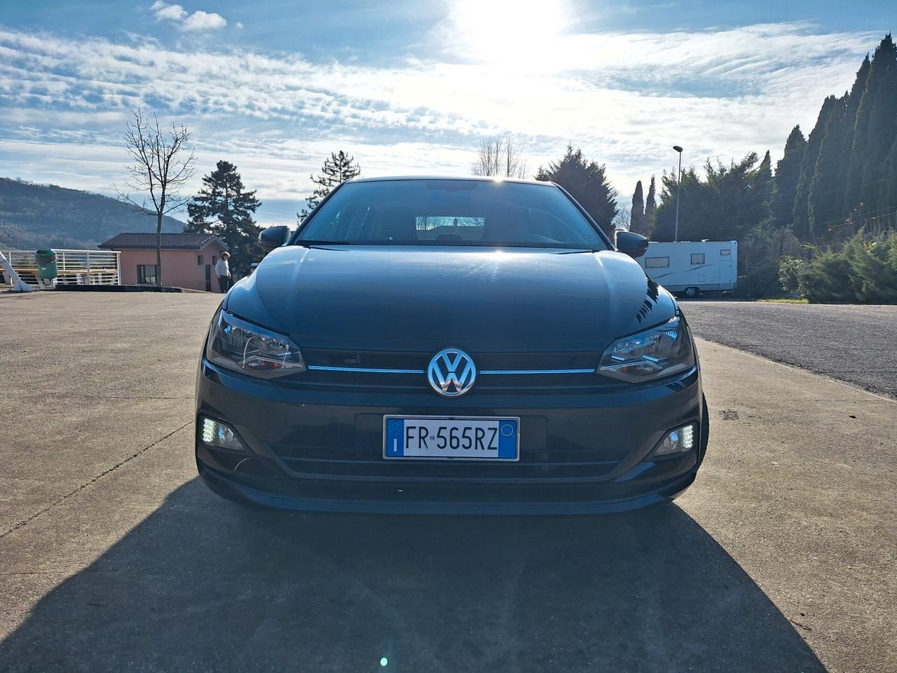 Volkswagen Polo 1.0 TGI 5p. Highline. DISTRIBUZIONE NUOVA