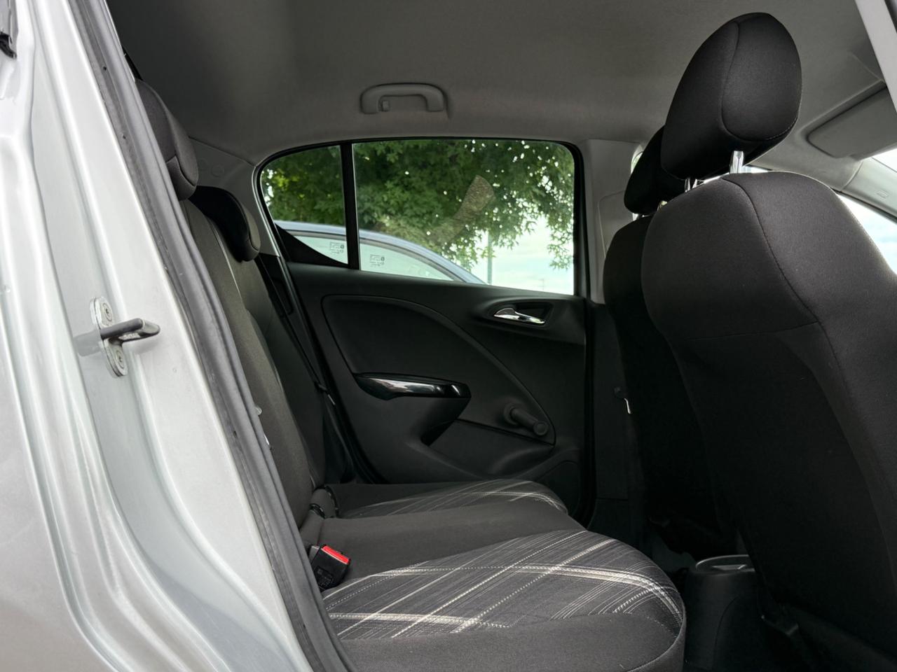 Opel Corsa 1.4 90CV GPL Tech 5 porte Cosmo