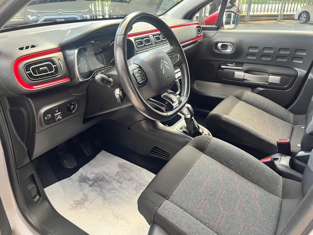 Citroen C3 PureTech 82 GPL Shine