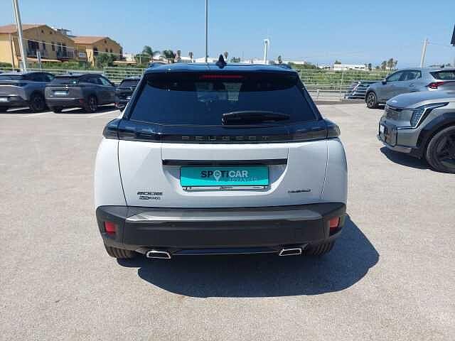 Peugeot 2008 Hybrid 136 e-DCS6 GT KM0