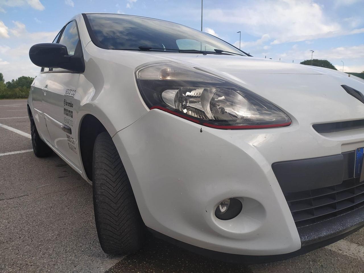 Renault Clio 20th Anniversary 1.2 16V 75cv #10789
