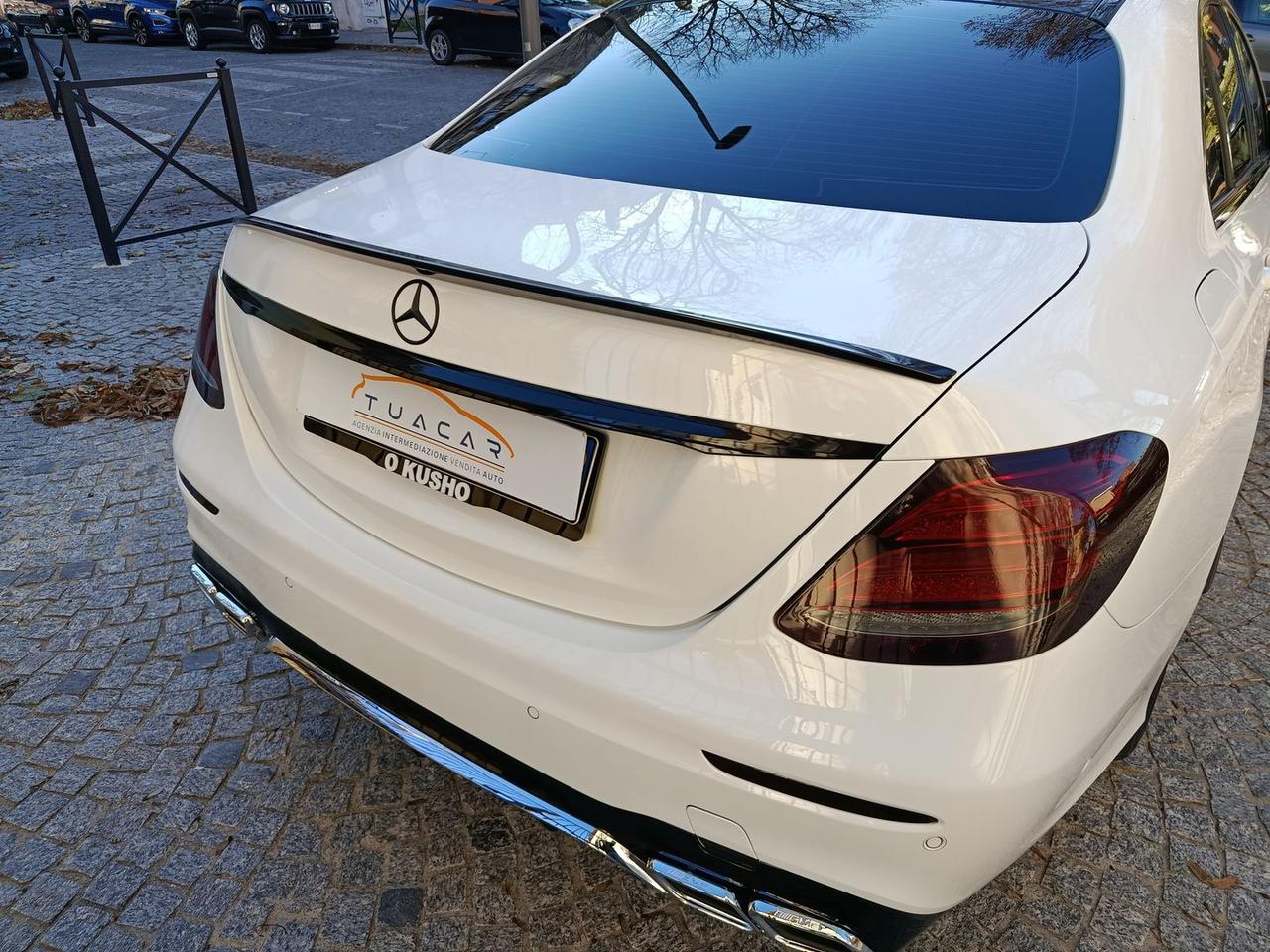 Mercedes-Benz E 220 Premium Plus E 220 D #8033