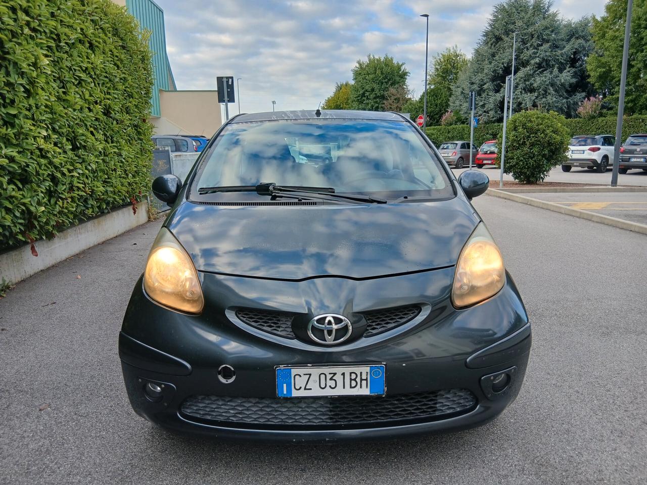 Toyota Aygo 1.0 12V VVT-i 3 porte Sol ok per neopatentati