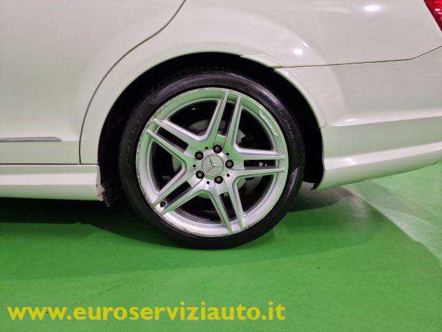 MERCEDES-BENZ C 220 CDI S.W. Avantgarde AMG