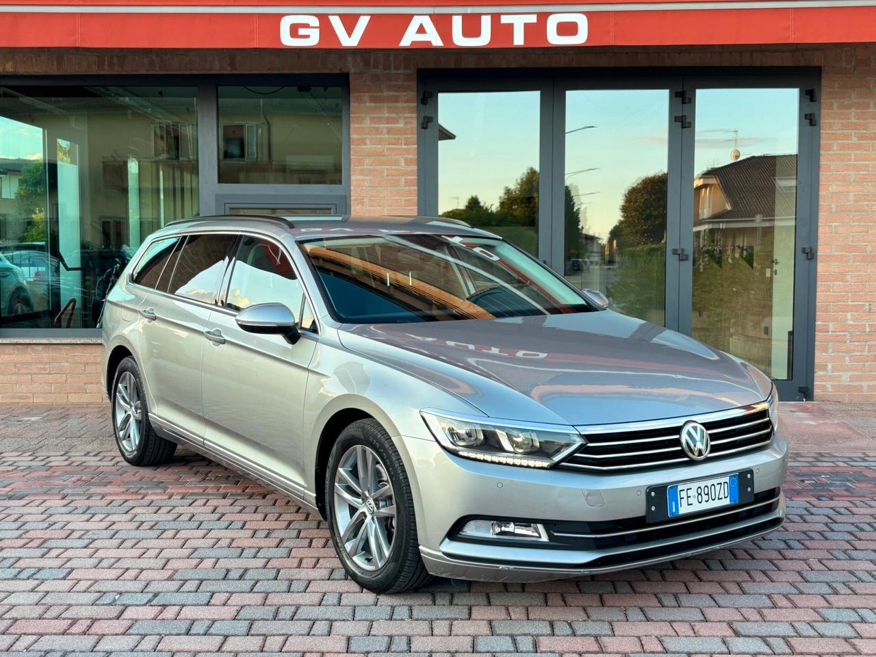 Volkswagen Passat Variant 1.6 dsg