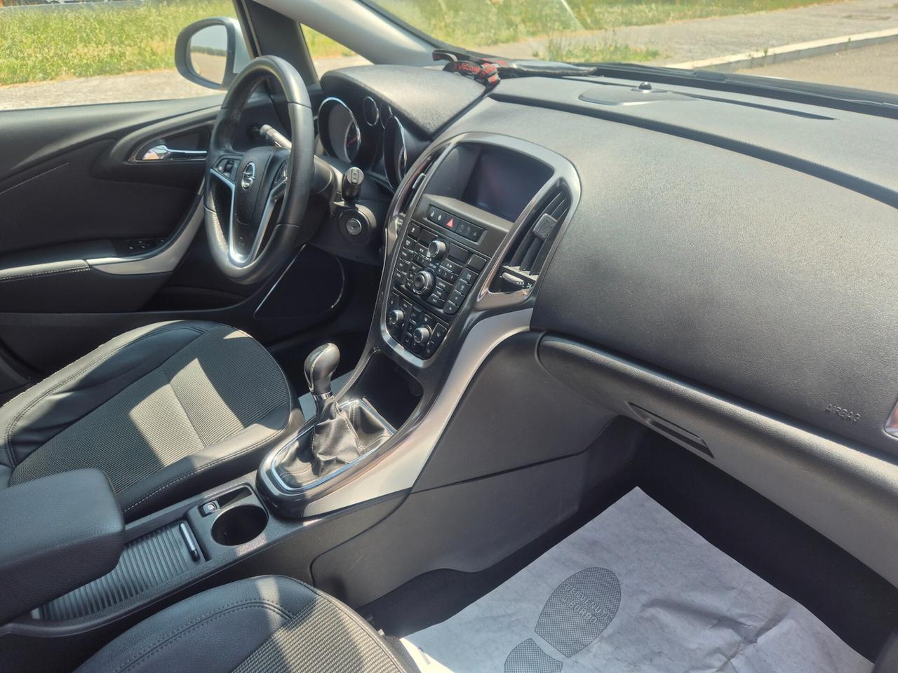 Opel Astra cosmo 1.4 Turbo 140CV 5 porte 2012