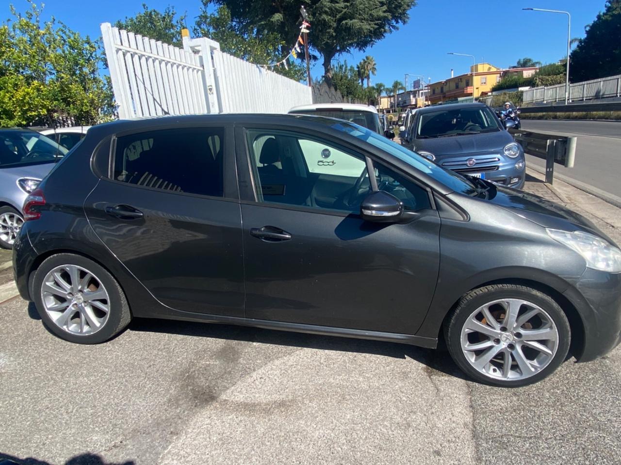 Peugeot 208 1.2 VTi 82 CV 3 porte Access
