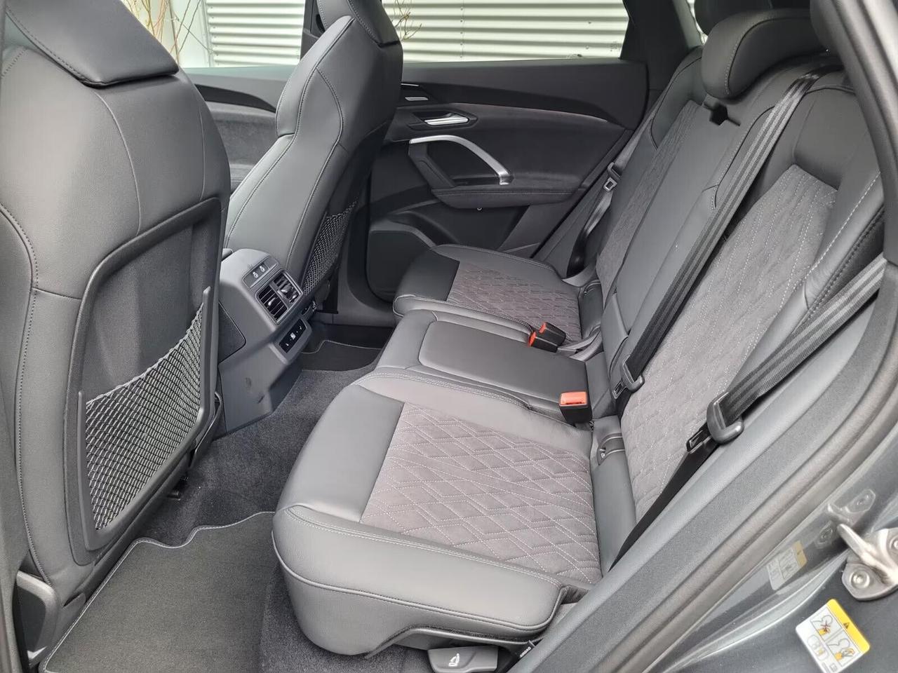 Audi Q5 Sportback TDI quattro Tech pro air S-Line !!Finanzio Fini a 180 Mesi Ant 0 rata 200 mese!!