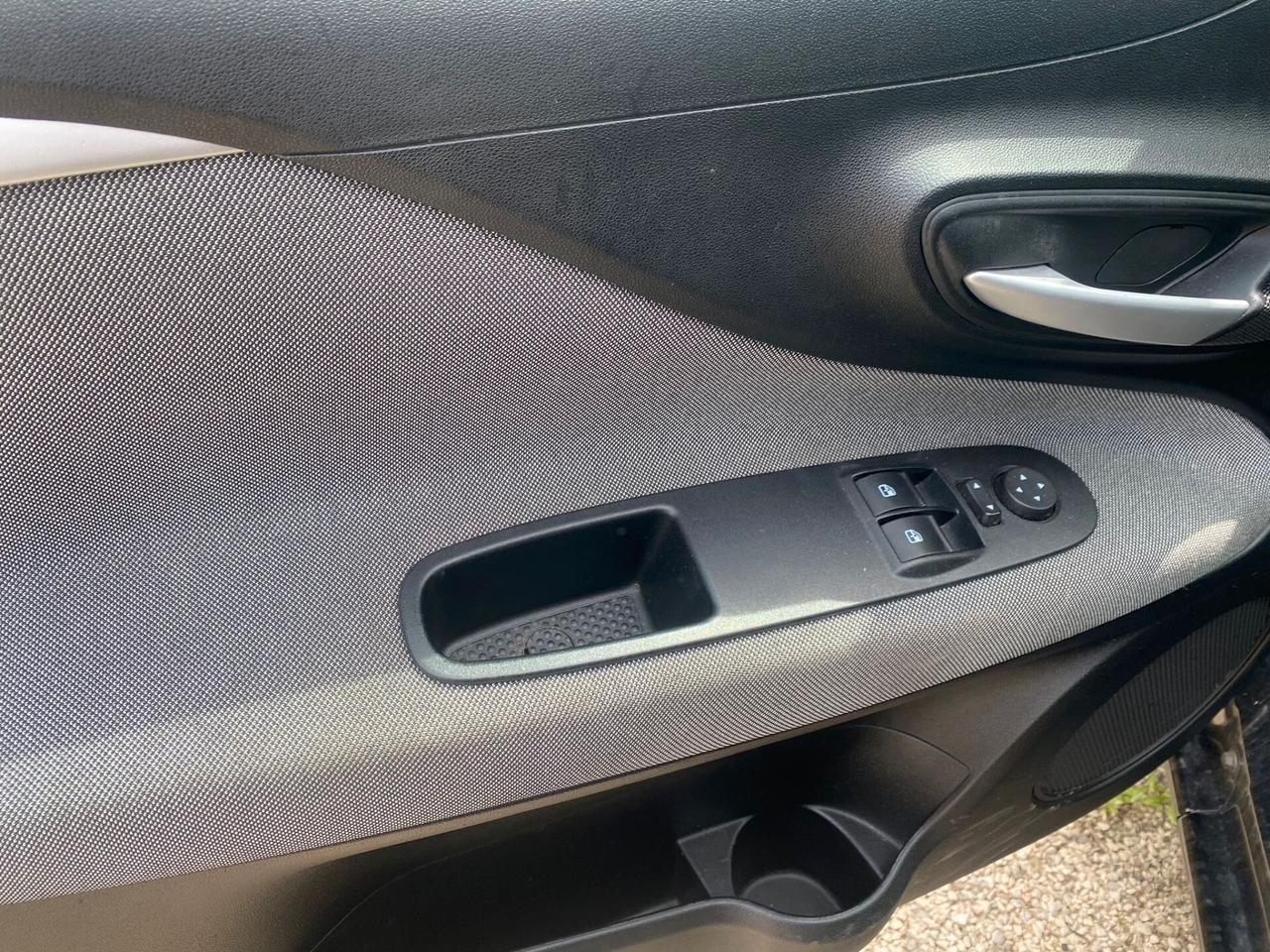 Fiat Punto Evo Punto Evo 1.3 Mjt 95 CV DPF 5 porte S&S Dynamic
