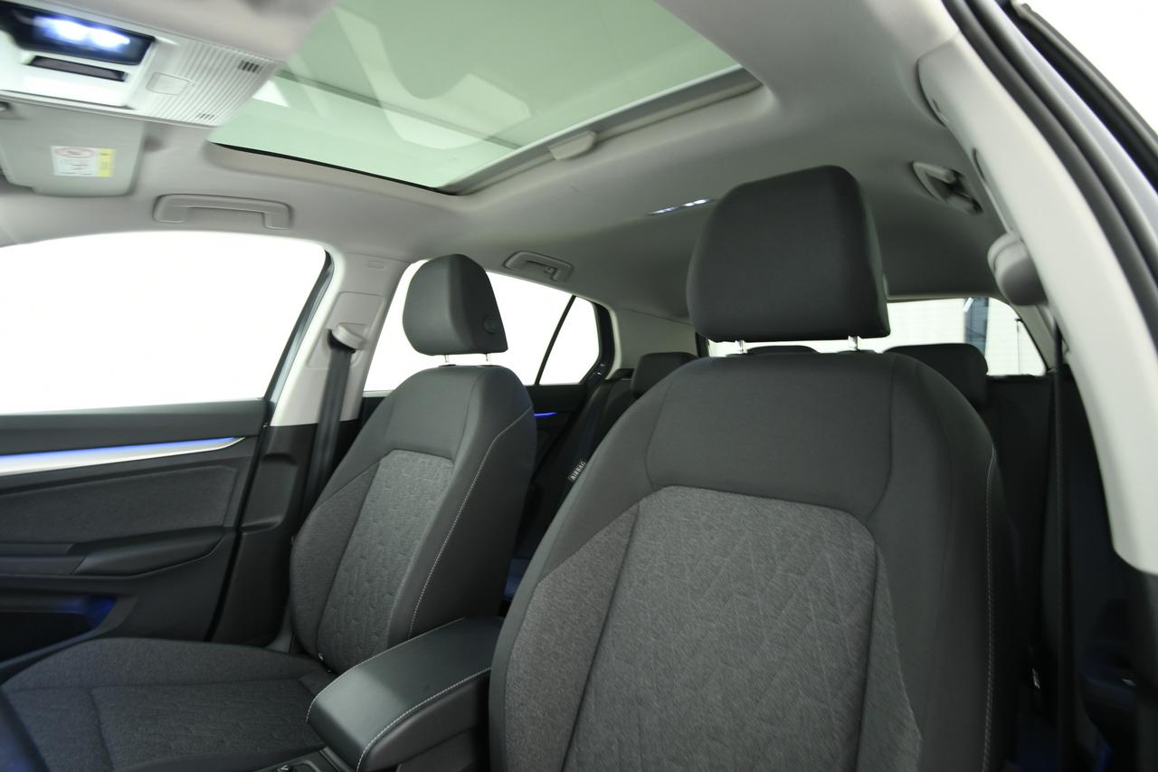 VOLKSWAGEN Golf 2.0 tdi Move 150cv dsg TETTO PANO+HEAD UP+CAMERA+ACC