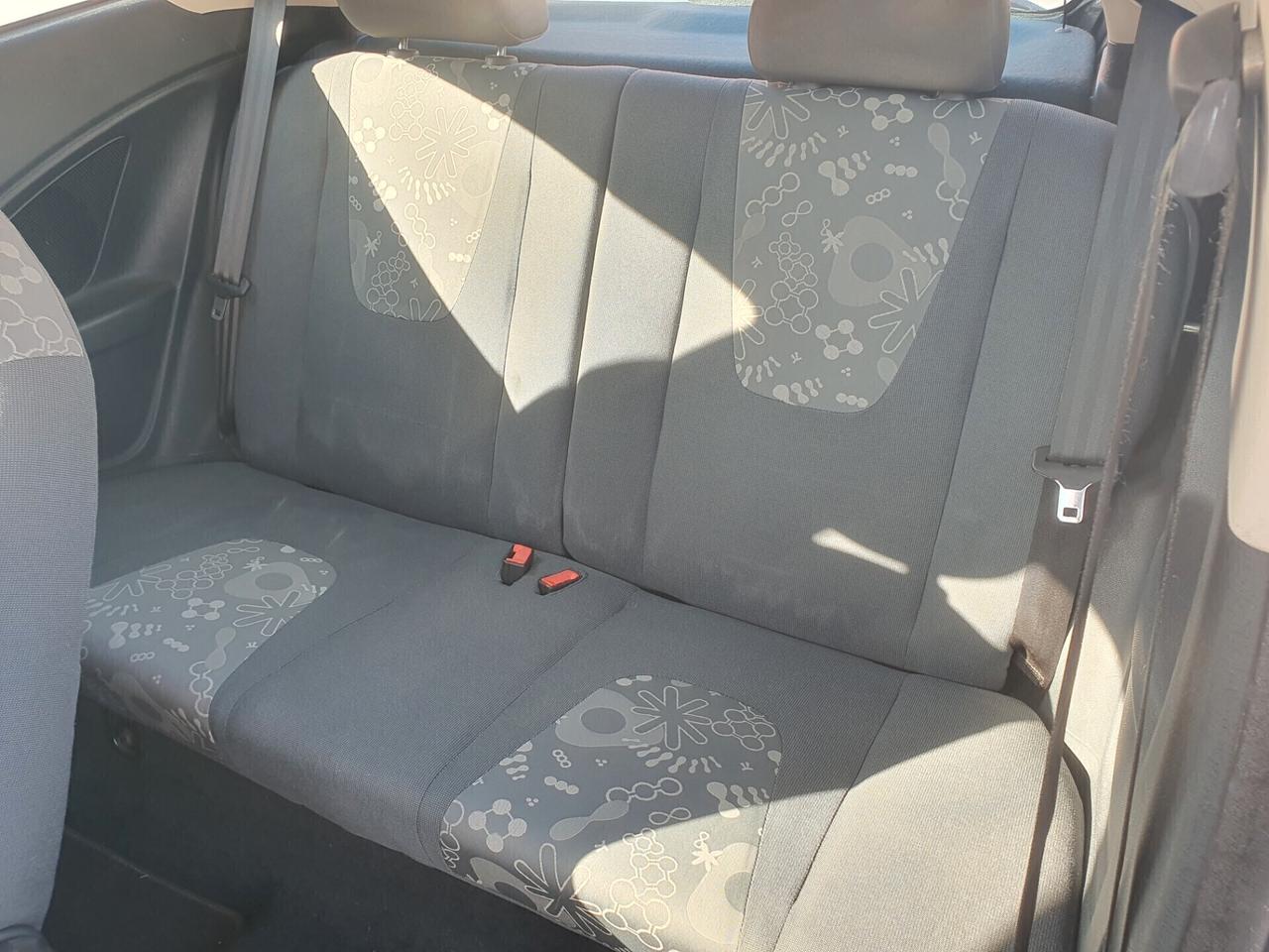 Ford Ka Ka+ 1.2 8V 69CV Neopatentati 2009