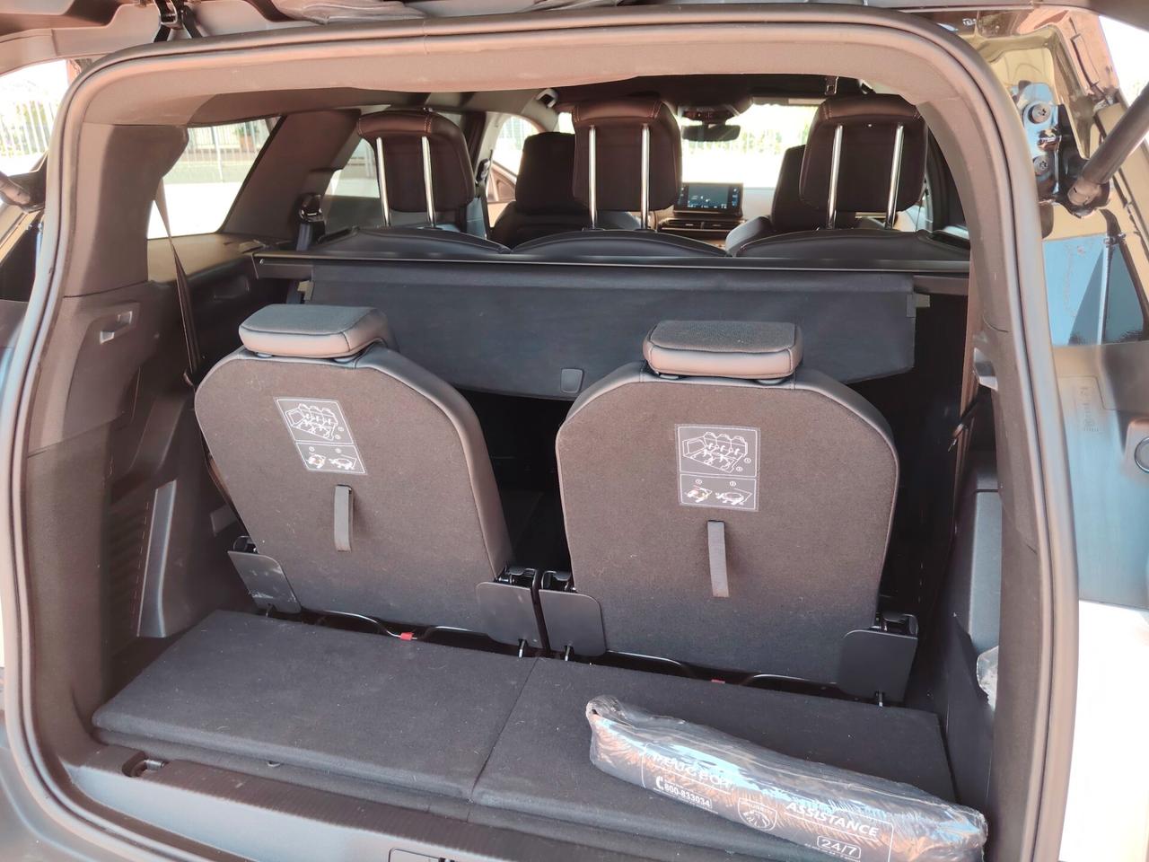 Peugeot 5008 BlueHDi 130 EAT8 GT Pack FULL 7 posti