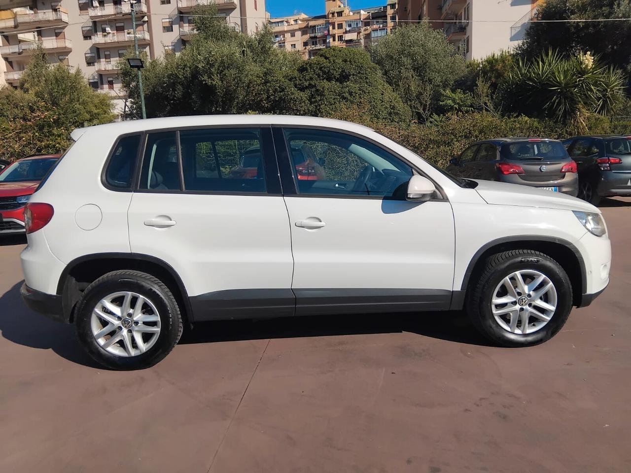 VOLKSWAGEN TIGUAN 2.0 TDI 140CV BLU EMOTION