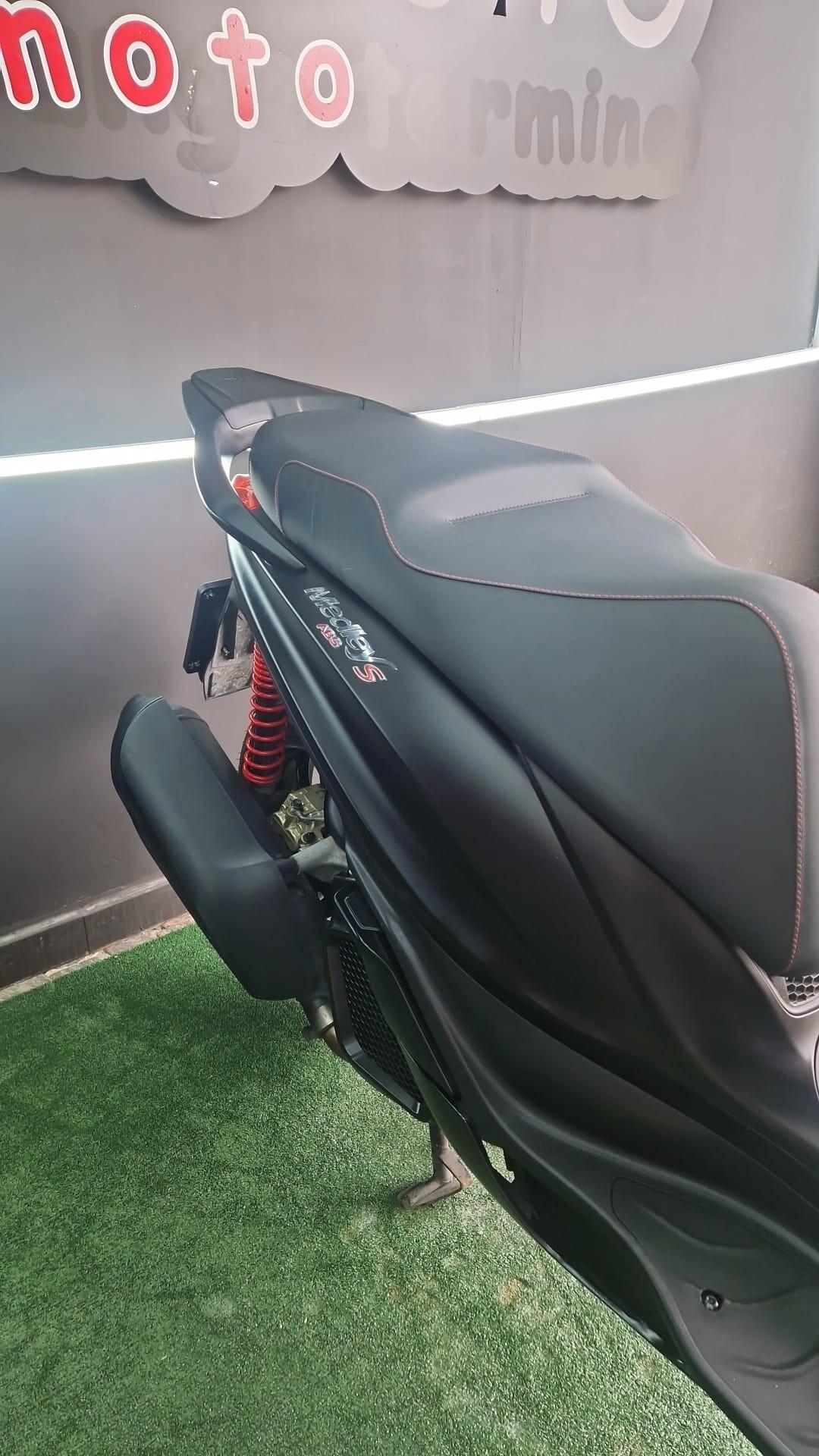 Piaggio Medley 125