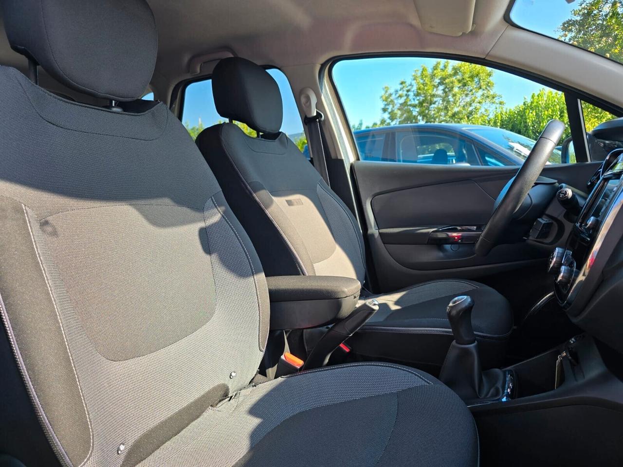 RENAULT CAPTUR 1.5DCI 90CV ENERGY R-LINK