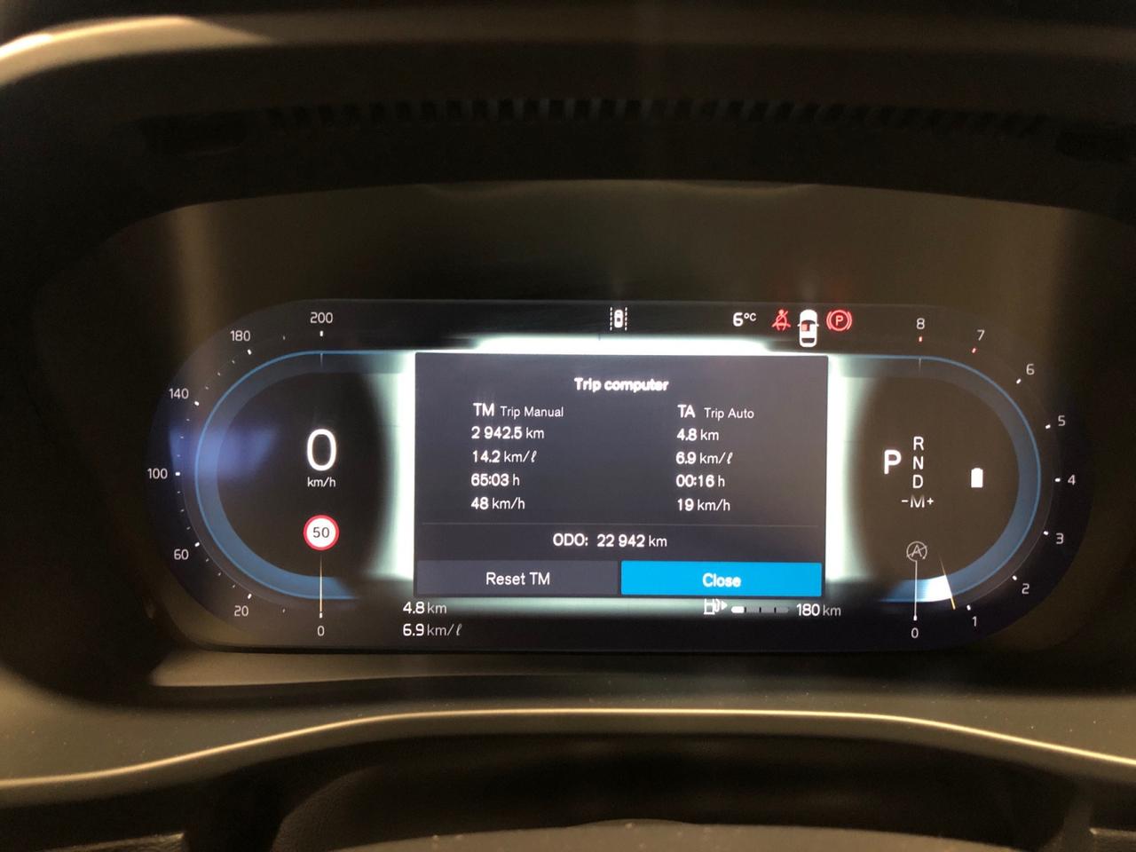 VOLVO XC40 2.0 b3 Core auto