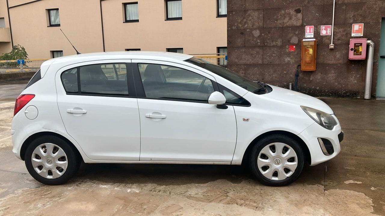 Opel Corsa 1.2 85CV 5 porte GPL MOTORE KM 90000