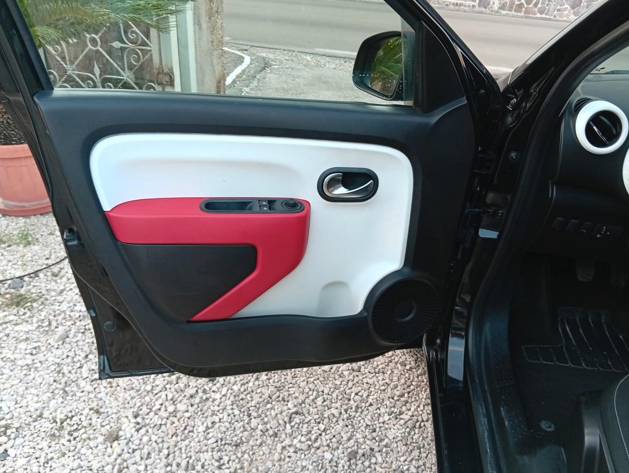 Renault Twingo SCe Live