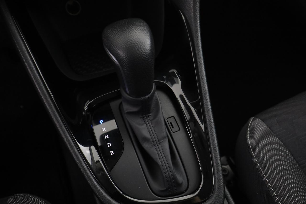 TOYOTA Yaris 4ª serie Yaris 1.5 Hybrid 5 porte Trend