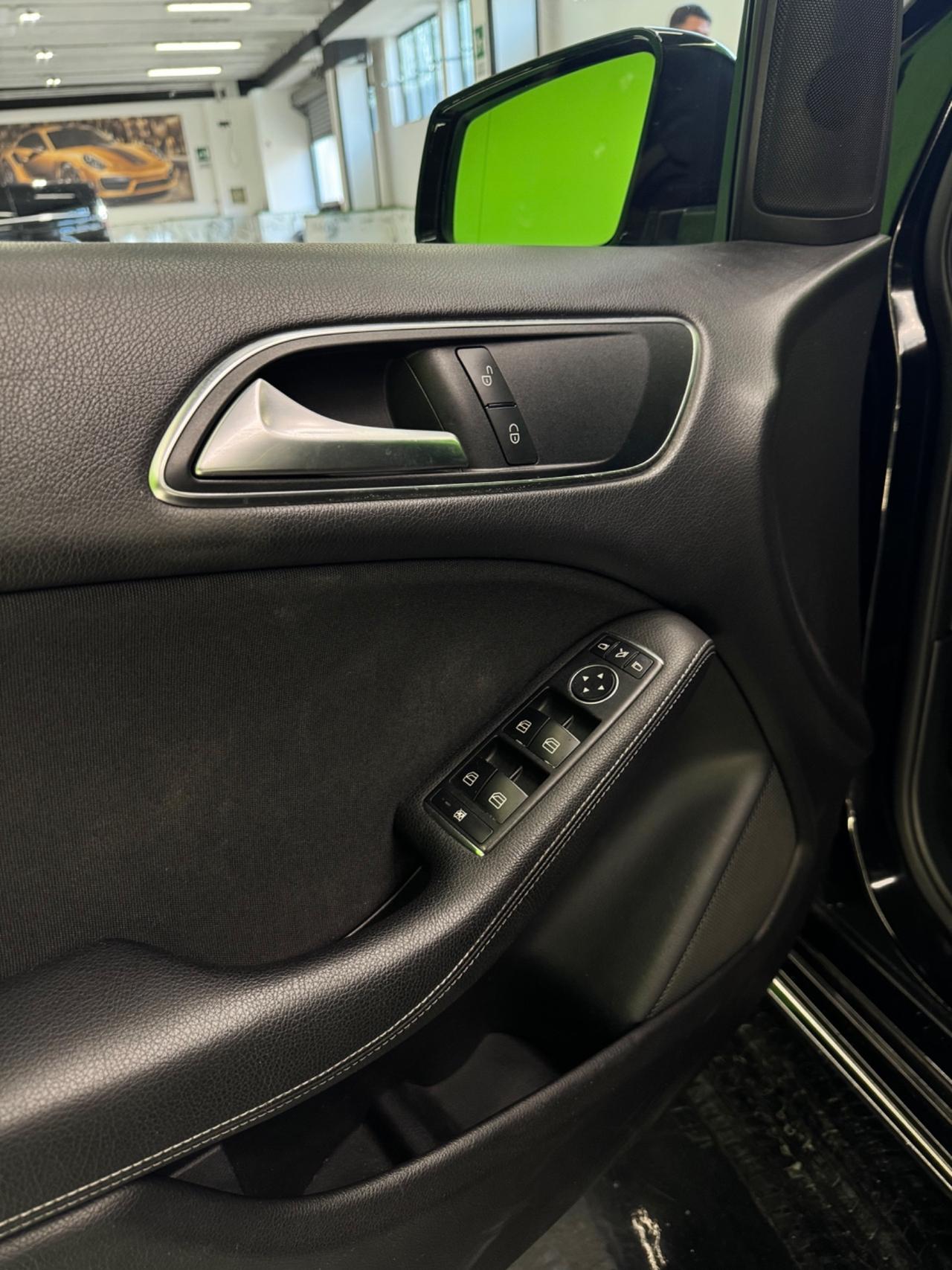 Mercedes-benz B 180 d Automatic Premium