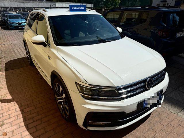 VOLKSWAGEN Tiguan 2.0 TDI SCR DSG R-LINE Exiterior 4 MOTION