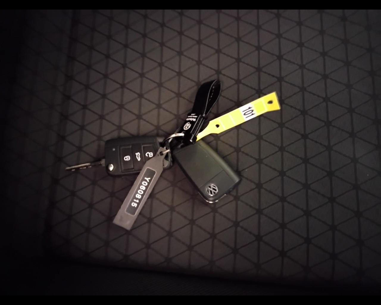 VOLKSWAGEN T-Cross 2019 - T-Cross 1.0 tsi Style 95cv