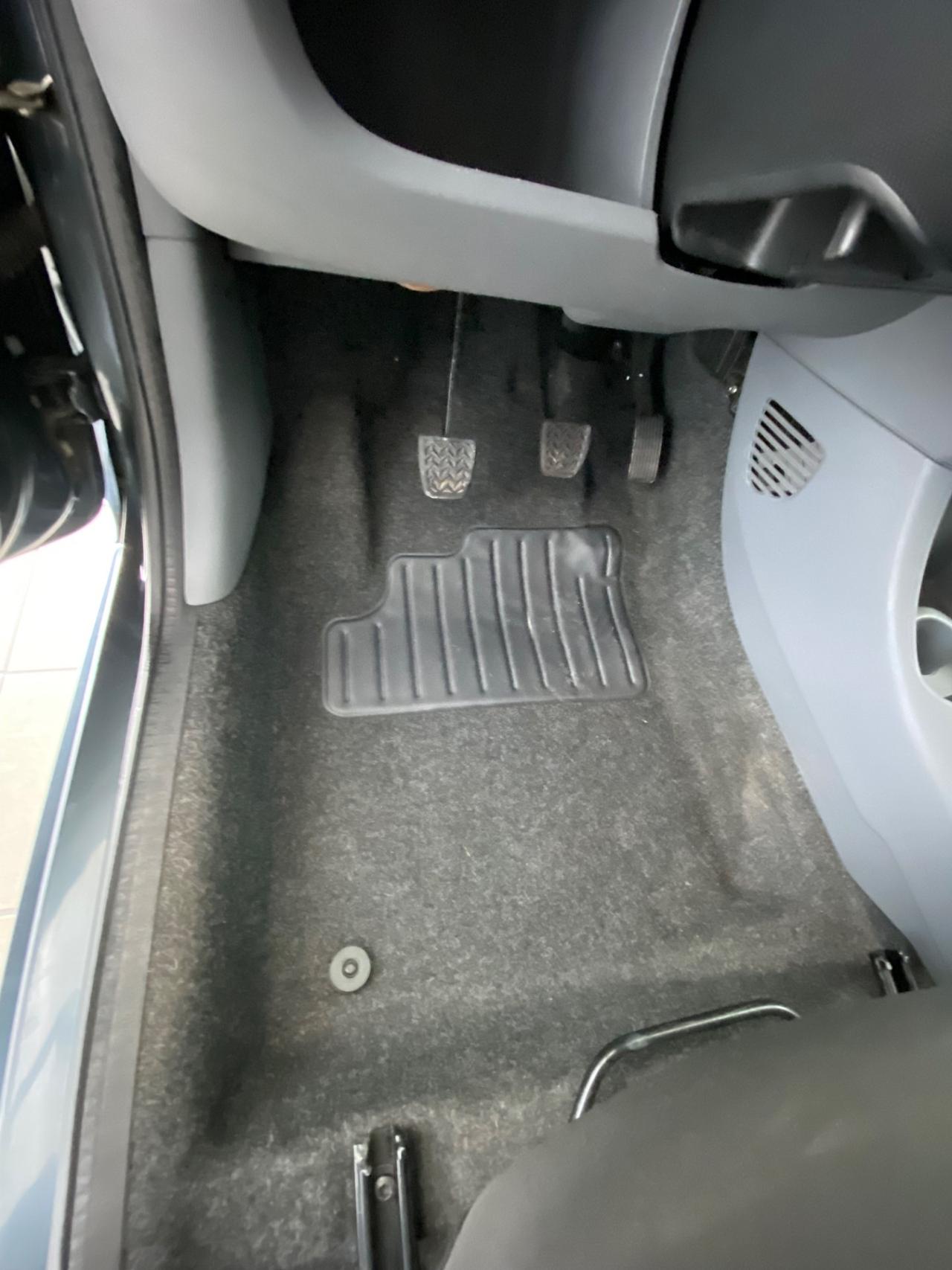 Peugeot 107 1.0 68CV 5p. Sweet Years