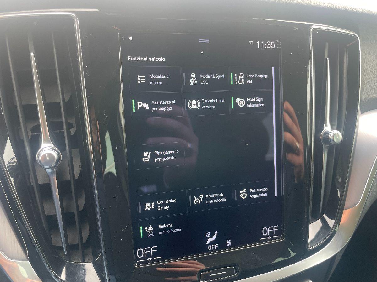 VOLVO - V60 - B4Geartr. Momentum Business Pro