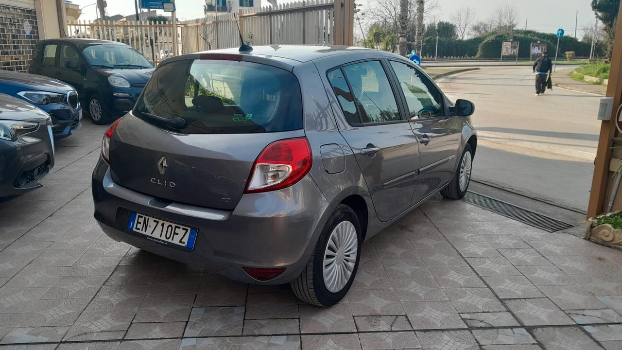 Renault Clio 1.5 dCi 75CV 5 porte Dynamique