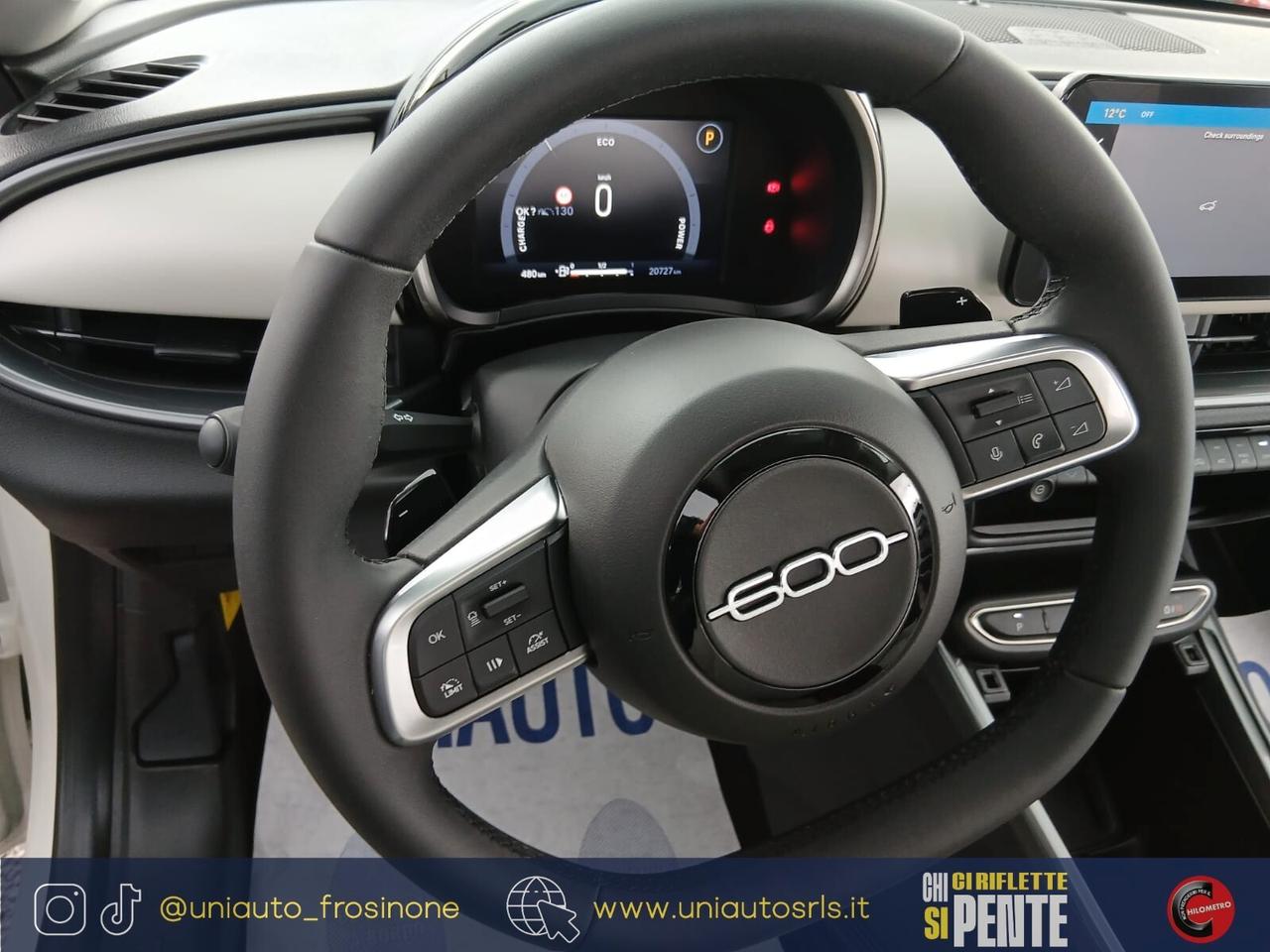 Fiat 600 Hybrid 110 CV DCT MHEV La Prima