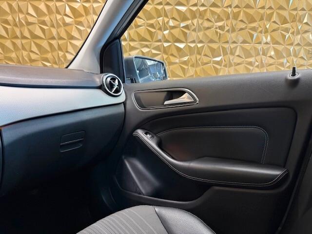 Mercedes-benz B 200 CDI Premium