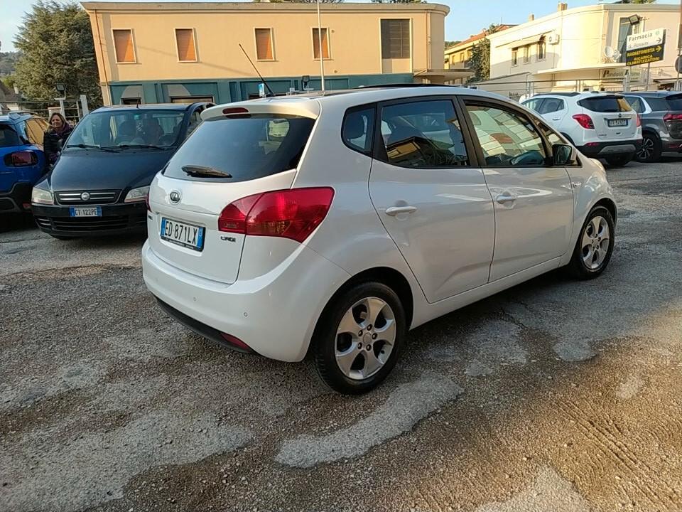 Kia Venga 1.4 CRDi 90Cv Neopatentati