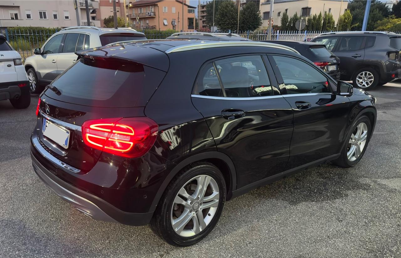 Mercedes-benz A 200 d Sport doppio tetto panoramico