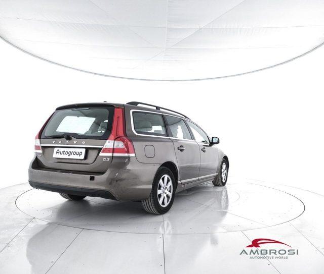 VOLVO V70 D3 Geartronic Super Polar - PER OPERATORI DEL SETT