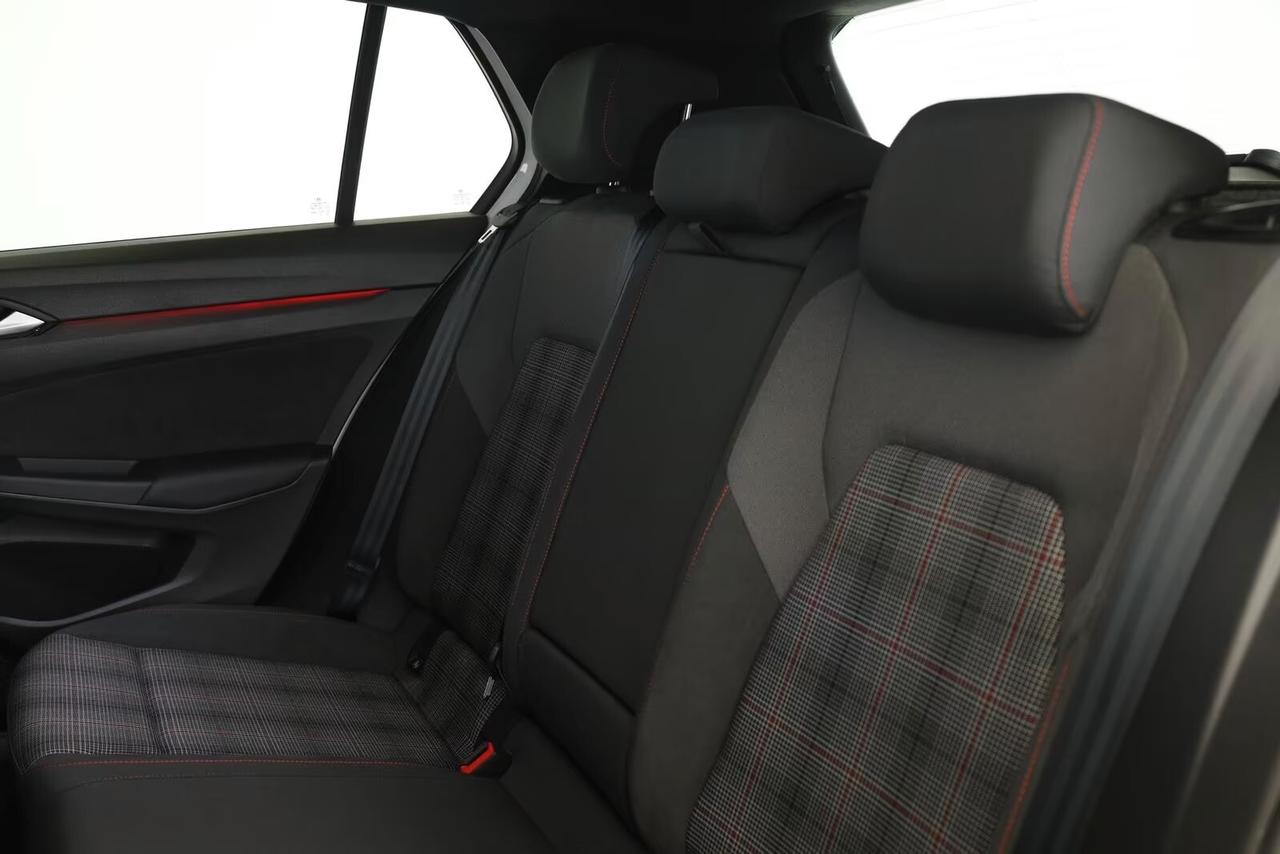 Volkswagen Golf GTI 2.0 TSI DSG 8.5 FENDINEBBIA/LED/HEAD/RETRO/