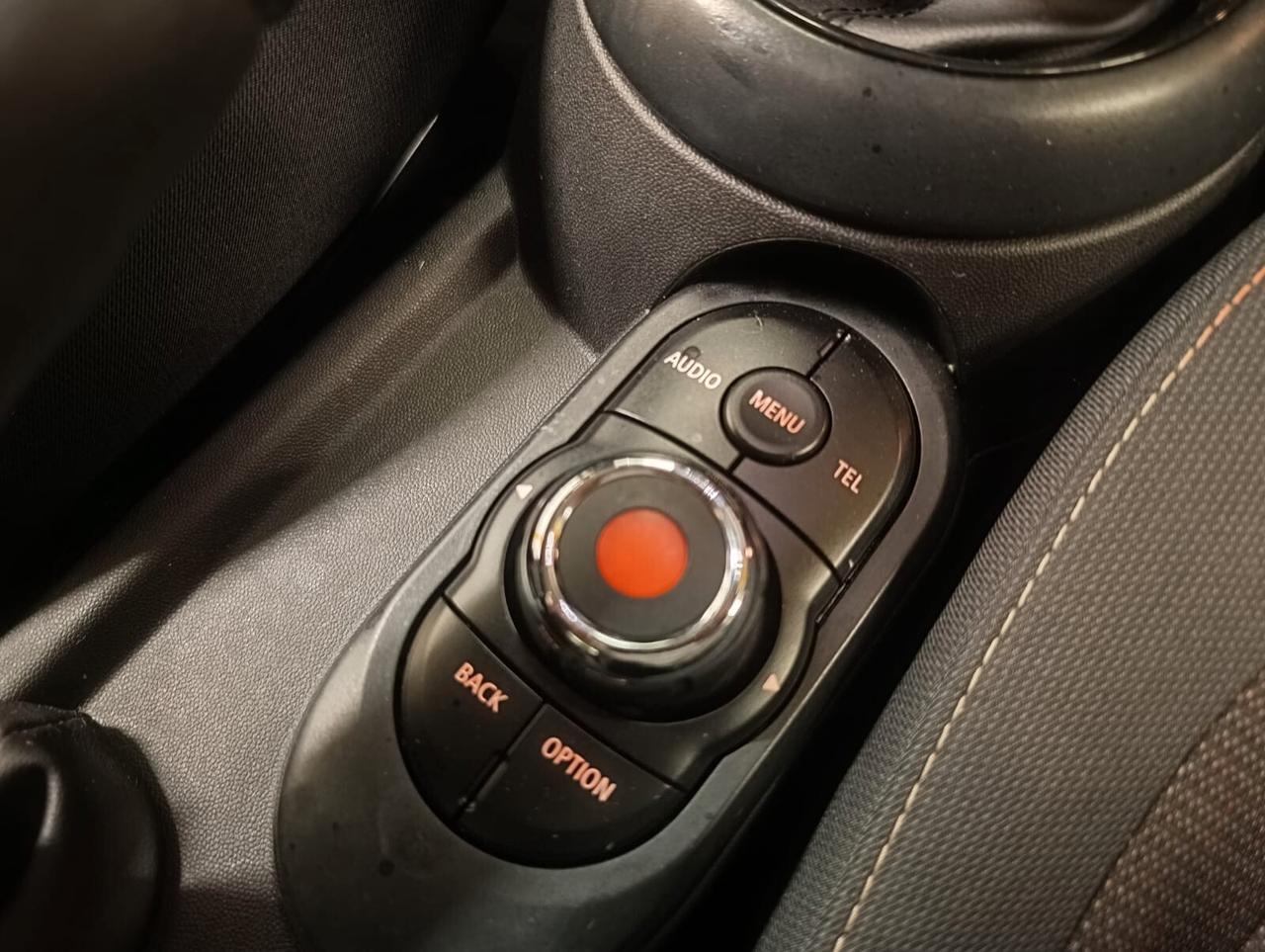 Mini One 5 porte 102cv