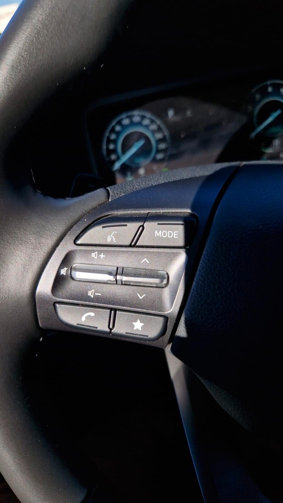 Hyundai Kona HEV 1.6 DCT XLine